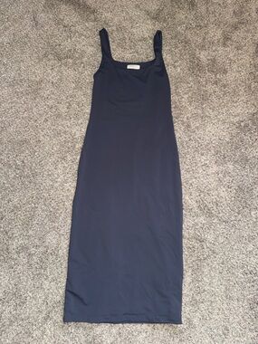 Babaton Contour Square Neck Bodycon Dress